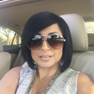 Meet your Posher, Sandra